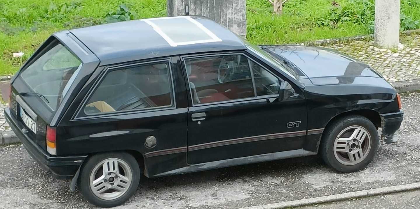 Opel Corsa A Clássico em potência