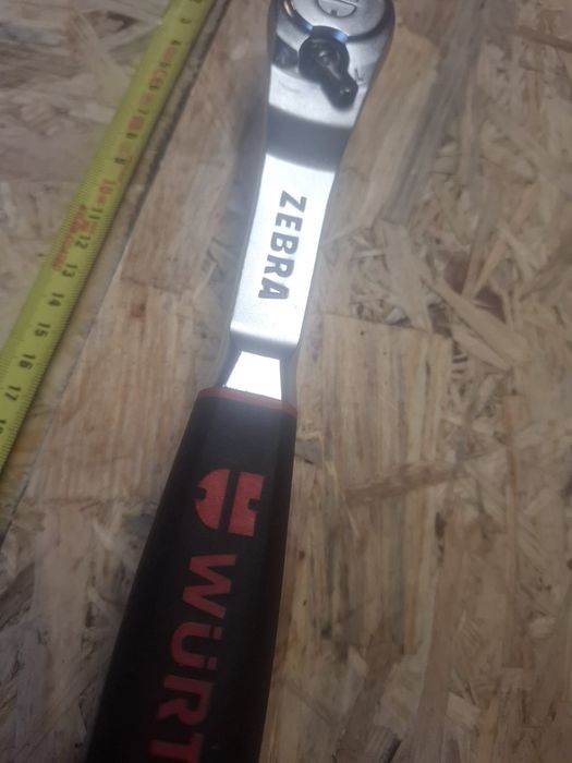 Duża grzechotka Würth Germany