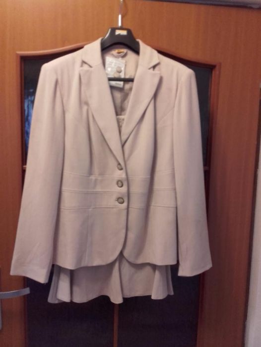 Garsonka damska roz 44