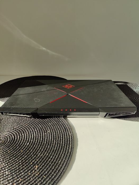 Ігровий ноутбук 17.3 HP omen / GTX 1050 /i5/8 ГБ/SSD 256/full HD