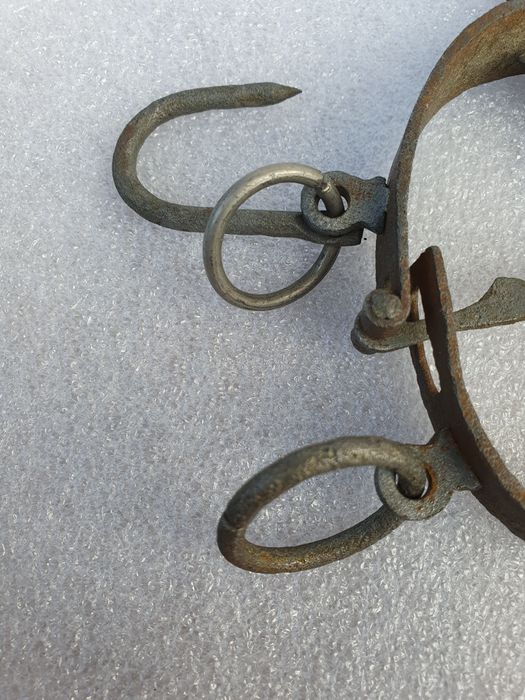 Stara, zabytkowa, waga księżycowa.