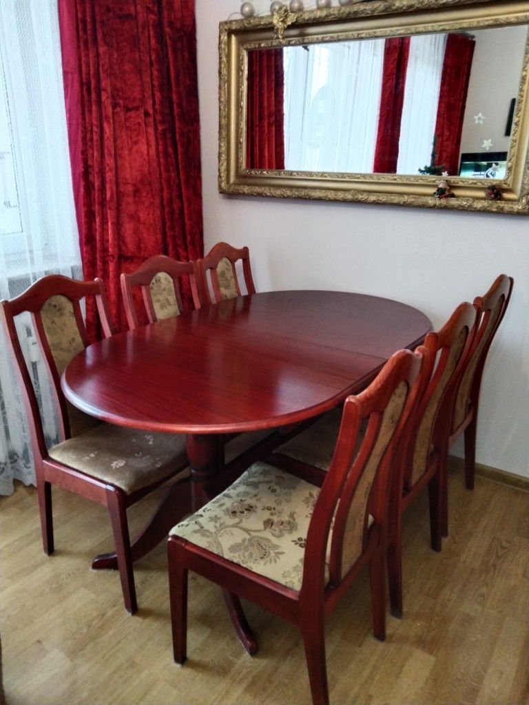 Stół i krzesła zestaw