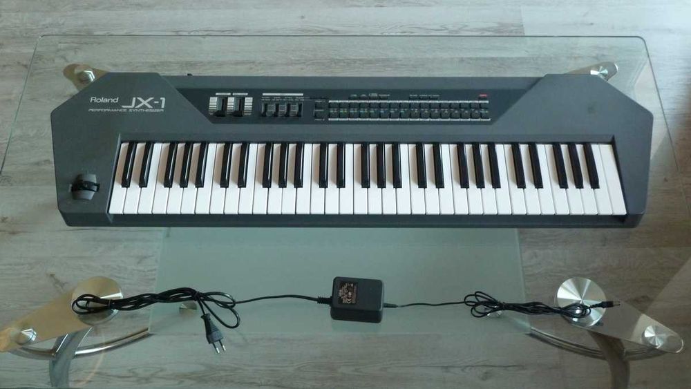 Syntezator ROLAND JX-1 - 1991 r. (oryg. futerał) - STAN KOLEKCJONERSKI