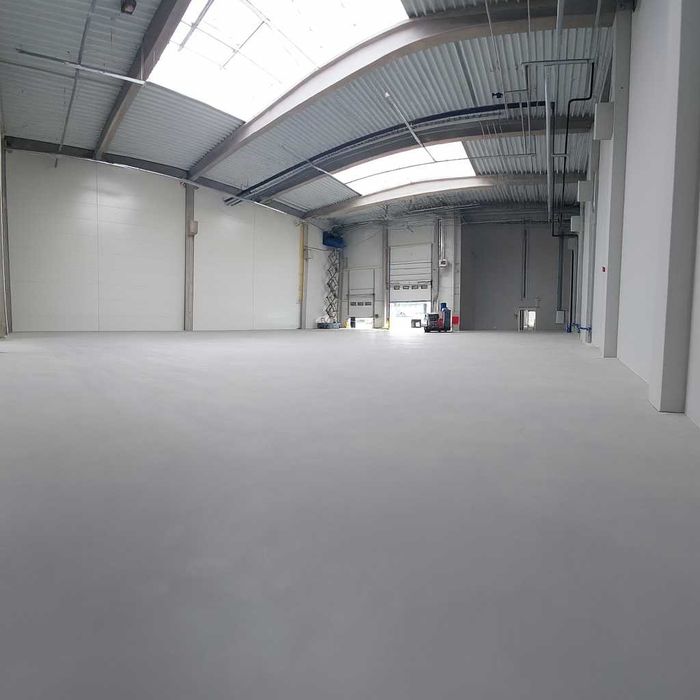 Hala magazynowa 2000 m2 do wynajęcia w Zabrzu
