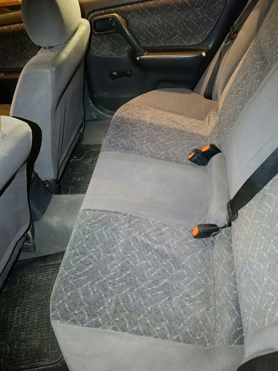 Nissan Primera 1996р. P11 2.0i