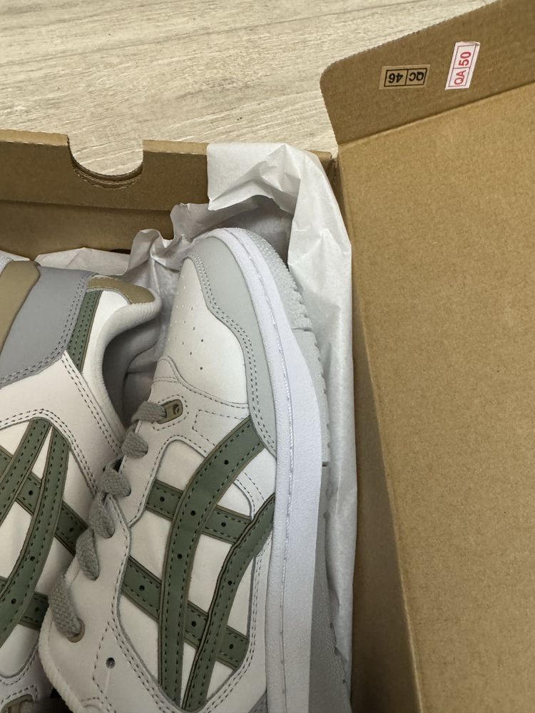 Asics ex89  розмір 44