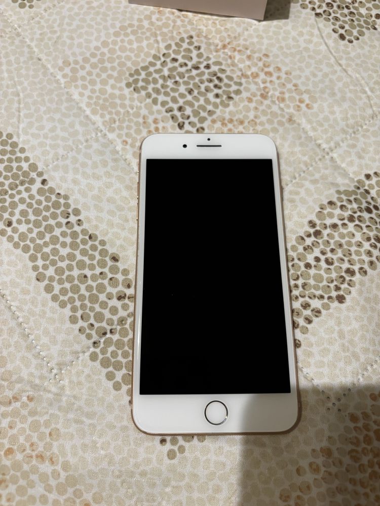 Sprzedam Iphone 8 plus……