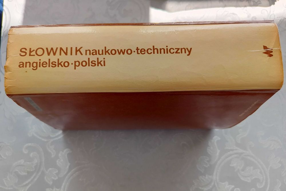 Słownik naukowo-techniczny angielsko-polski