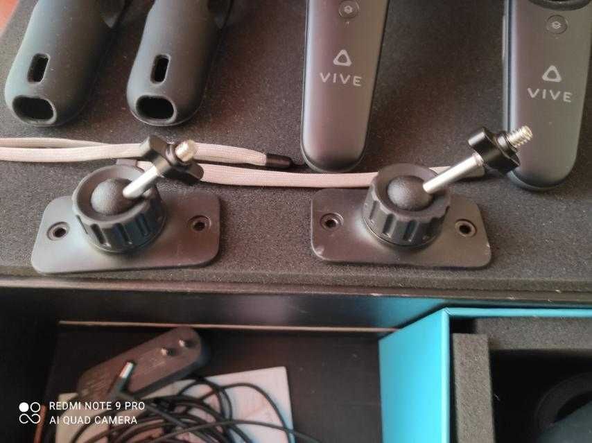 Продам шлем виртуальной реальности VR гарнитура htc vive