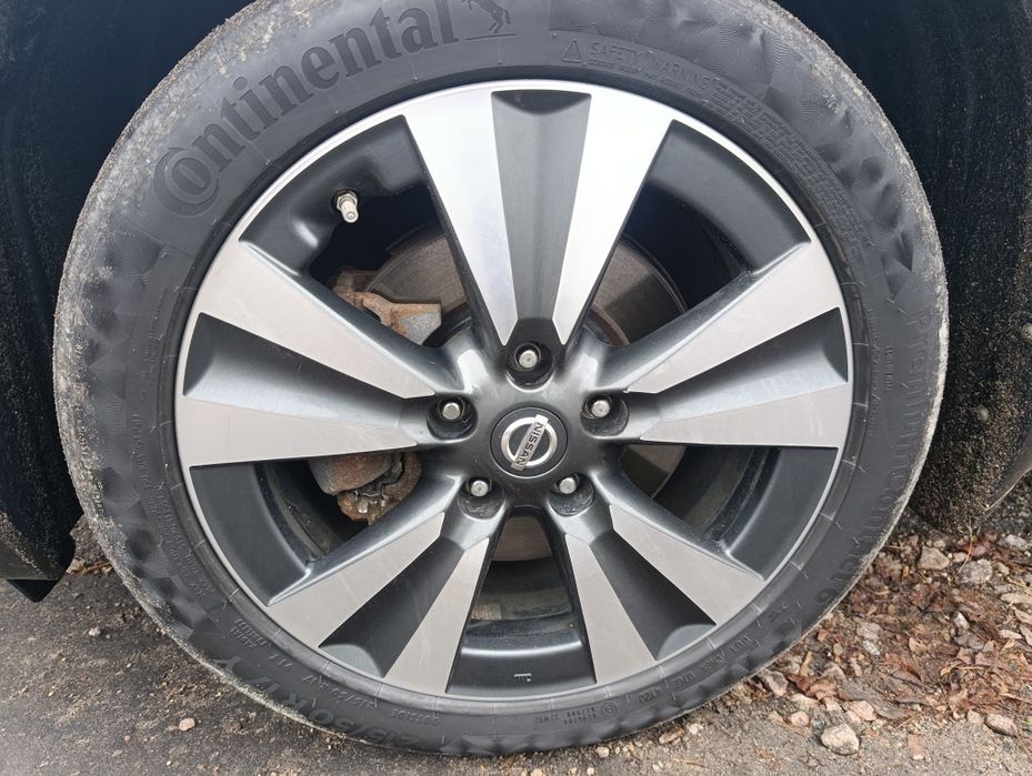 Продам Nissan Leaf 2016 30 кВт