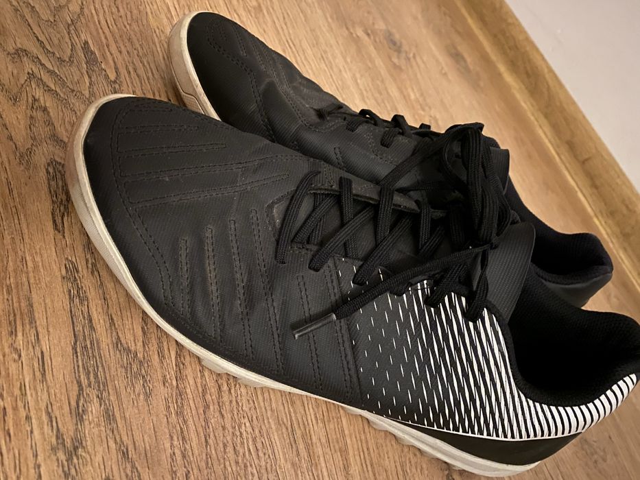 Buty kipsta rozmiar 45