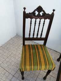 Cadeira estilo classico