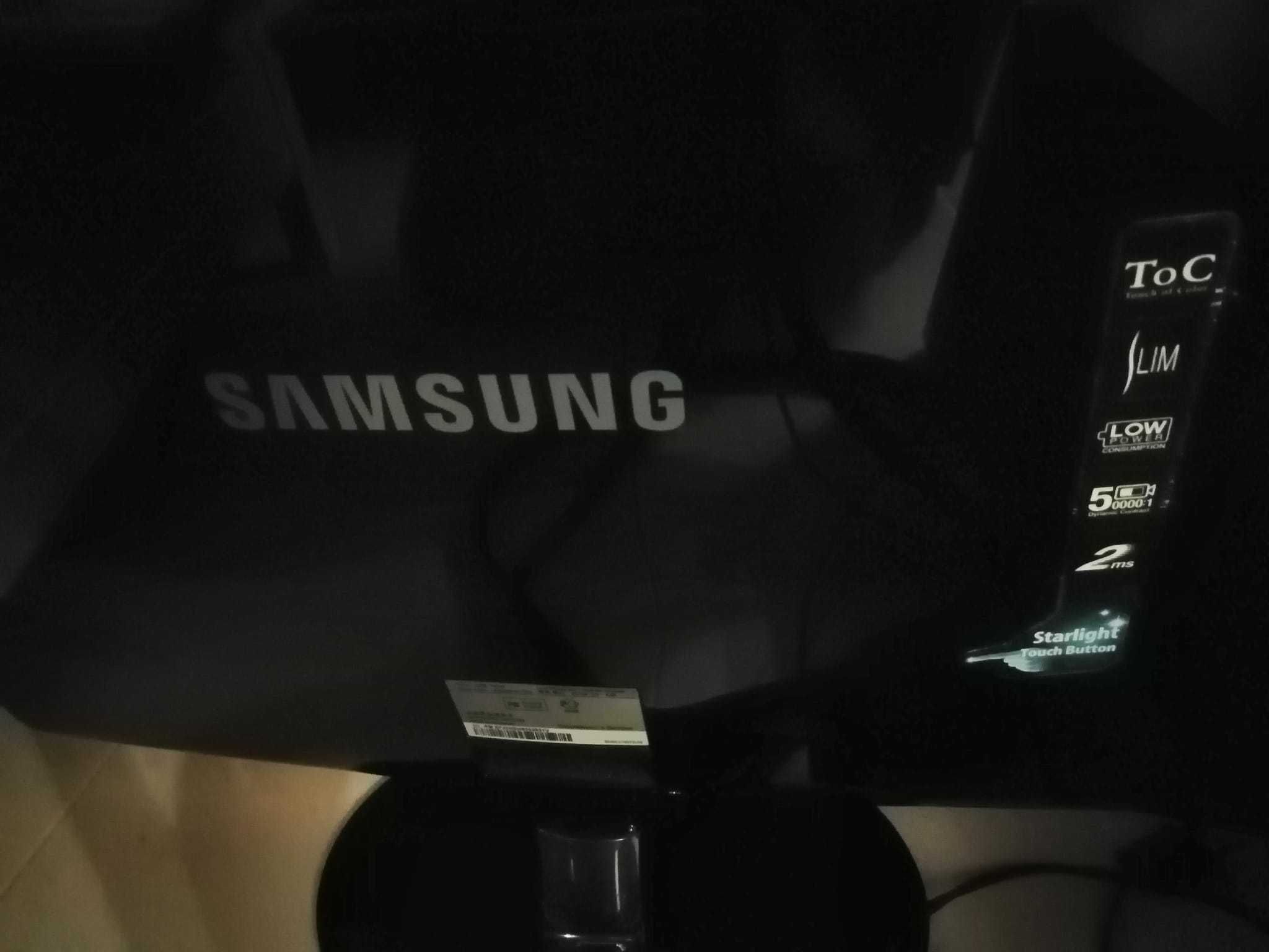 Monitor da marca  Samsung