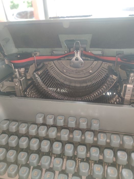 Maquina Antiga de escrever TORPEDO