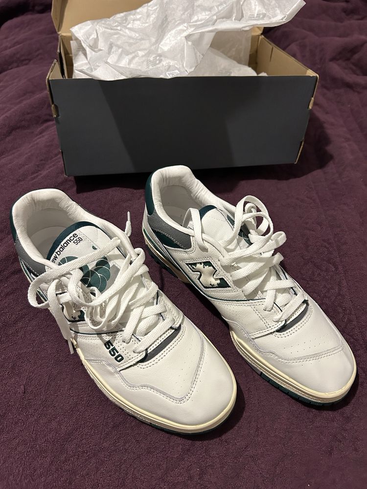 New Balance 550.