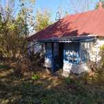 Продам старий будинок і земельну ділянку під  забудову