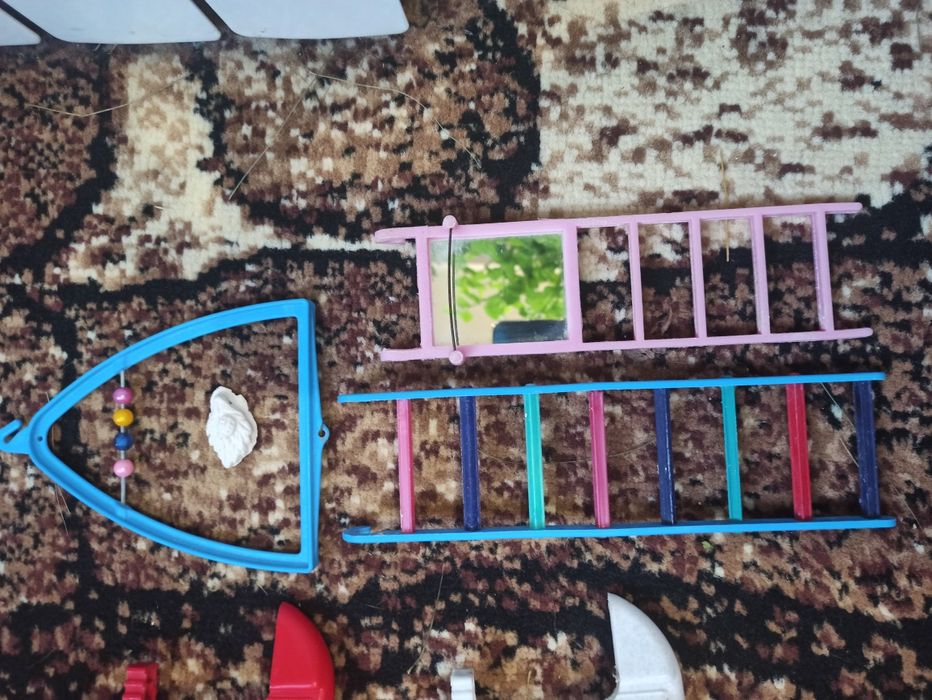 Продам кормушки поїлки для попугаїв