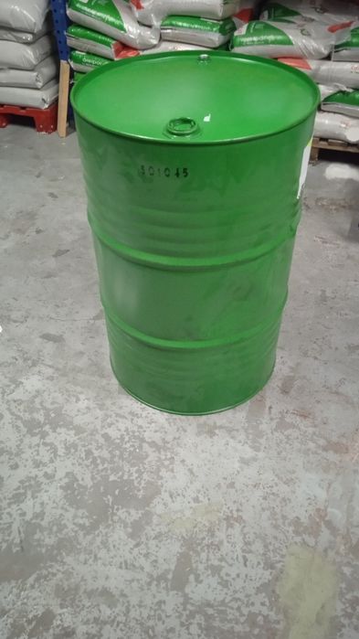 Vendo 2 bidons de 200lts.