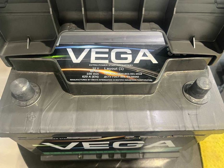 Автомобильный аккумулятор VEGA Premium 6CT-60 60AH/620A