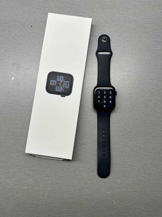 Apple Watch SE 2 (2 generation) Смарт Годинник Apple Watch SE2