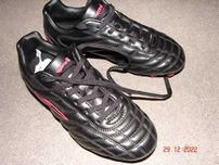 buty piłkarskie 37
