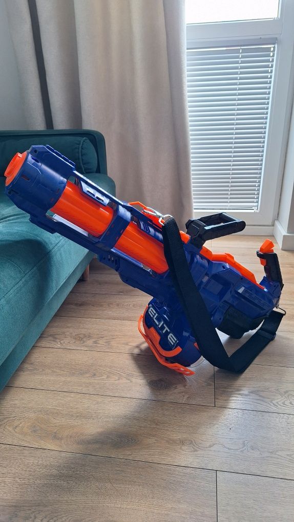 Nerf Elite Titan