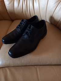 Chłopięce buty komunijne eleganckie czarne skórzane Memphis one r.37