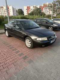 Vendo Audi a4 bom estado