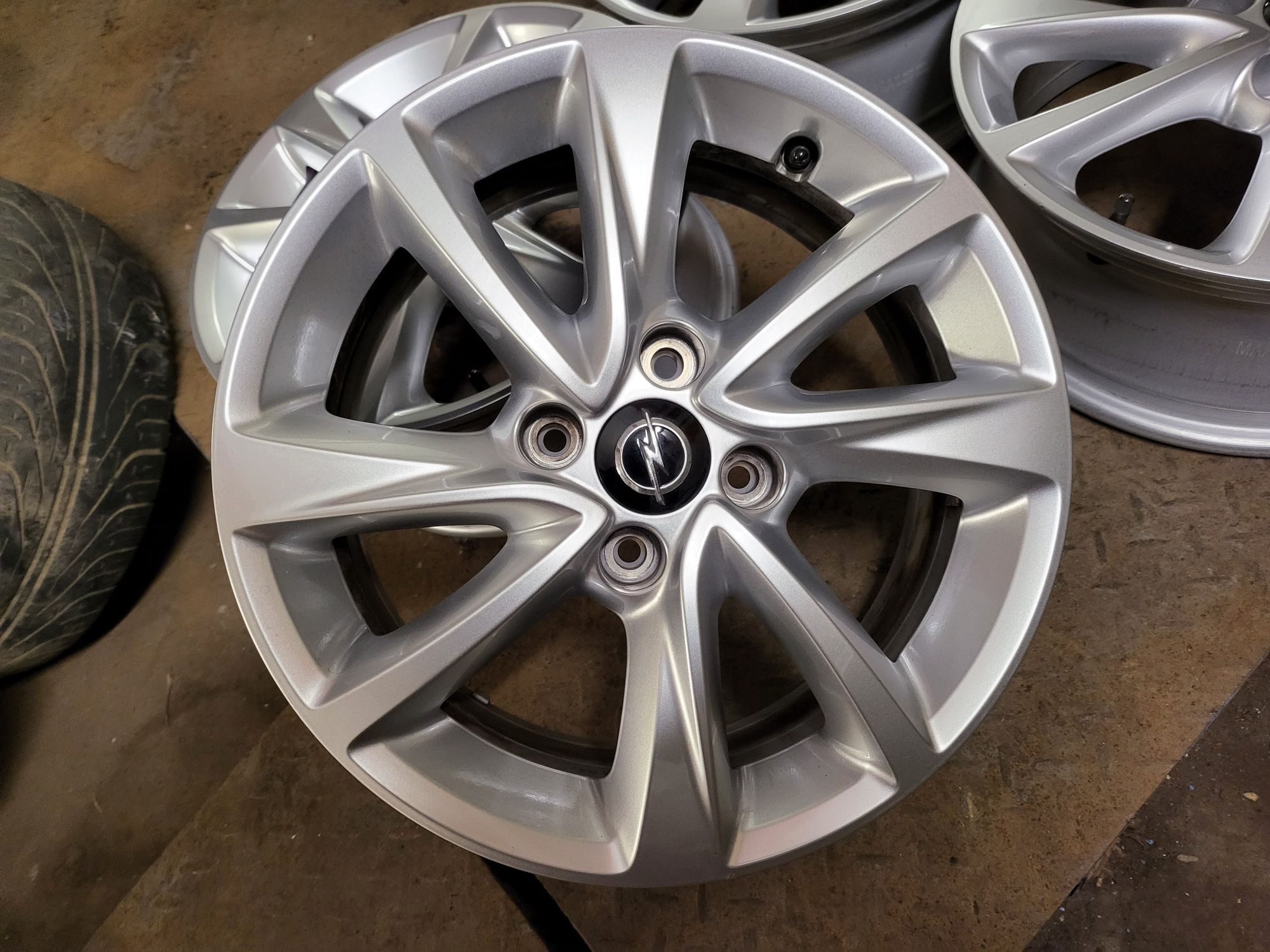 Alufelgi 16 Opel Corsa F 4x108 IS38