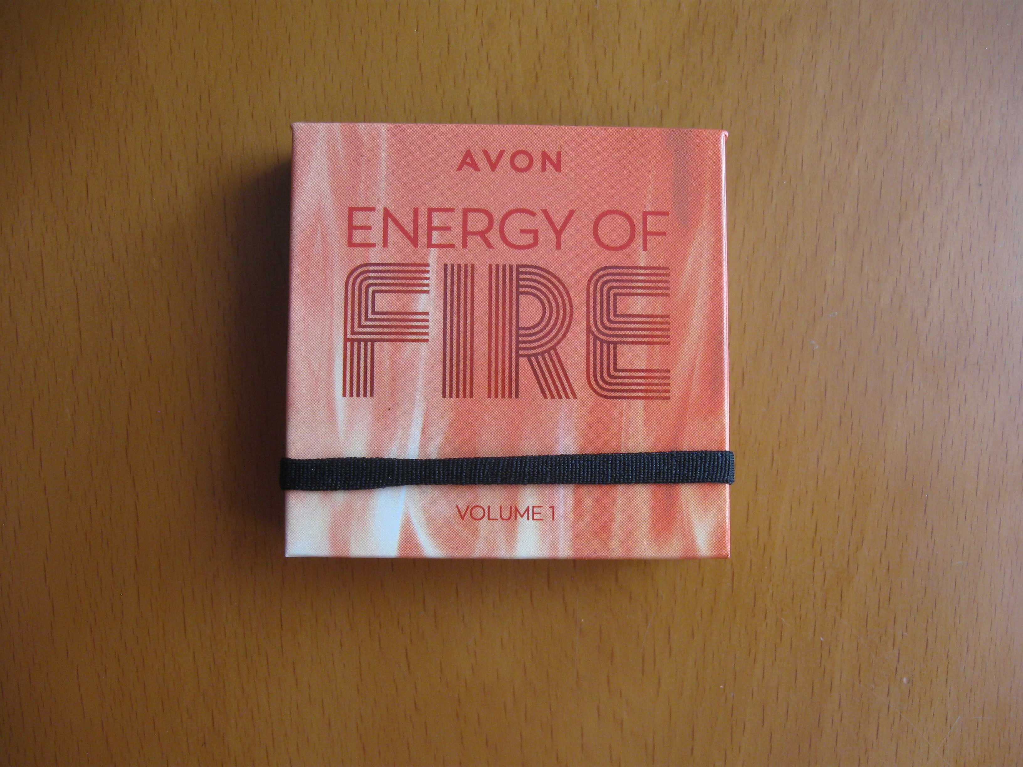 AVON  Paletka cieni do powiek, Energy of fire Volume 1