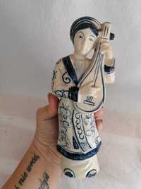 Porcelanowa figurka Japonka