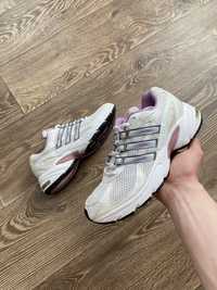 Кросівки adidas вінтаж responce adistar 40