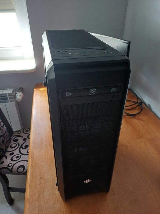 Komputer stacjonarny i5-9600k z RTX 2060 Super