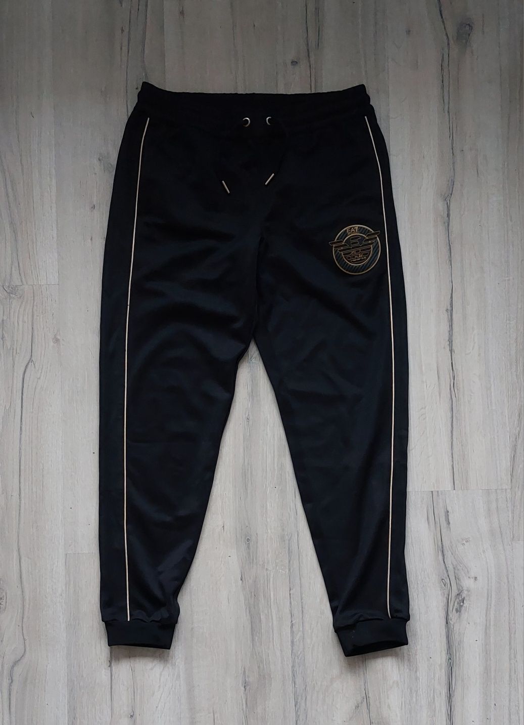 EA7 emporio armani nowe spodnie dresowe męskie Jogger r. M