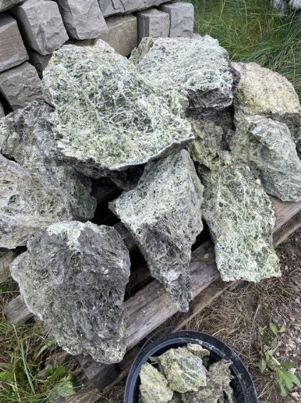 Wapień Zielony Green Spaghetti Skała do Akwarium Terrarium Ogrodu