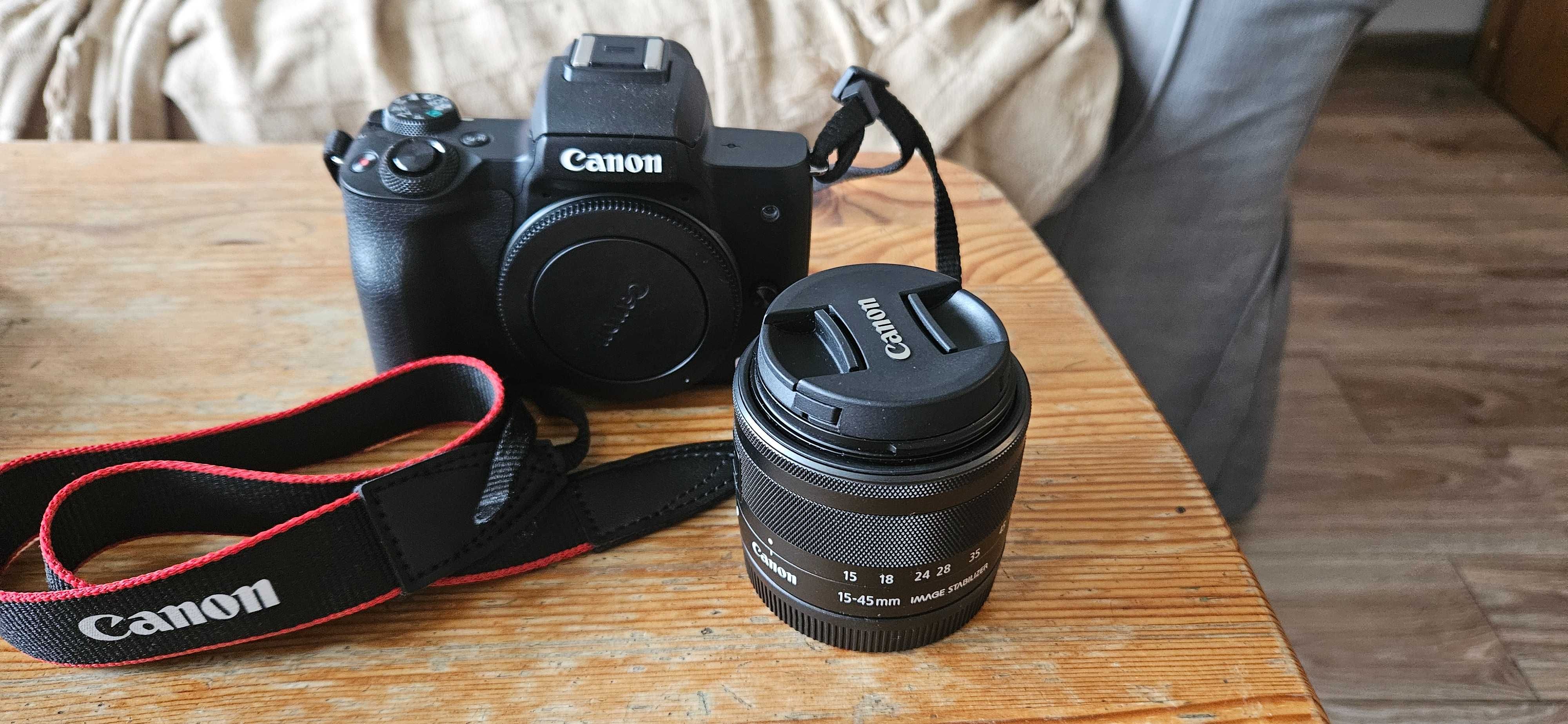 Canon eos m50 - 32 Gb-obiektyw 15-45mm - torba Canon + statyw