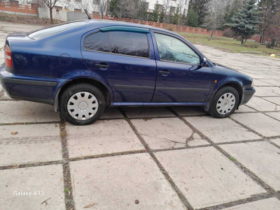 Продам Шкоду октавиа ТУР