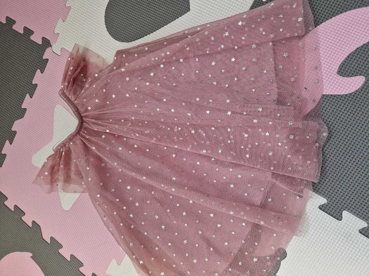 Śliczna sukienka dla noworodka dla dziewczynki 68