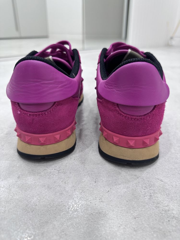 Кросівки Valentino