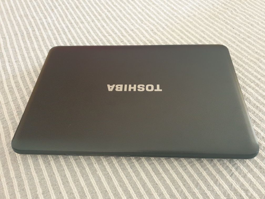 Toshiba Satéllite c850d 11c