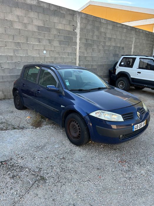 Vendo carro de 2002 gasóleo