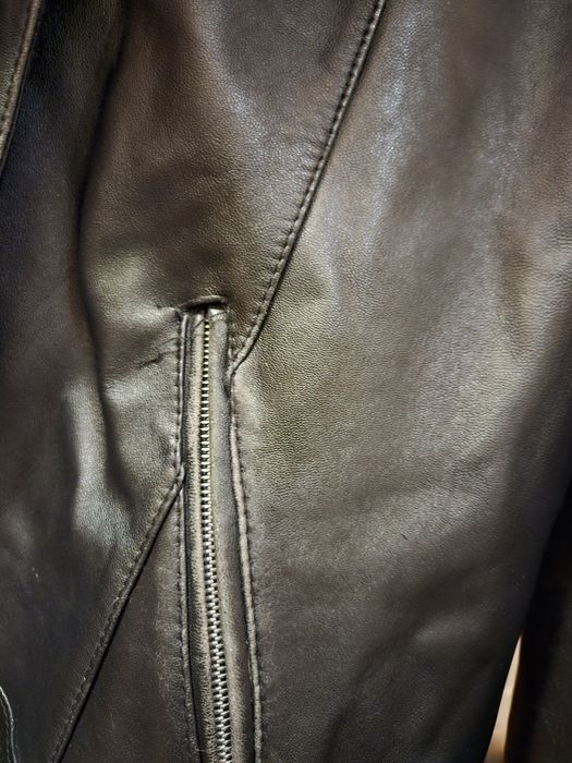 Куртка шкіряна розмір L