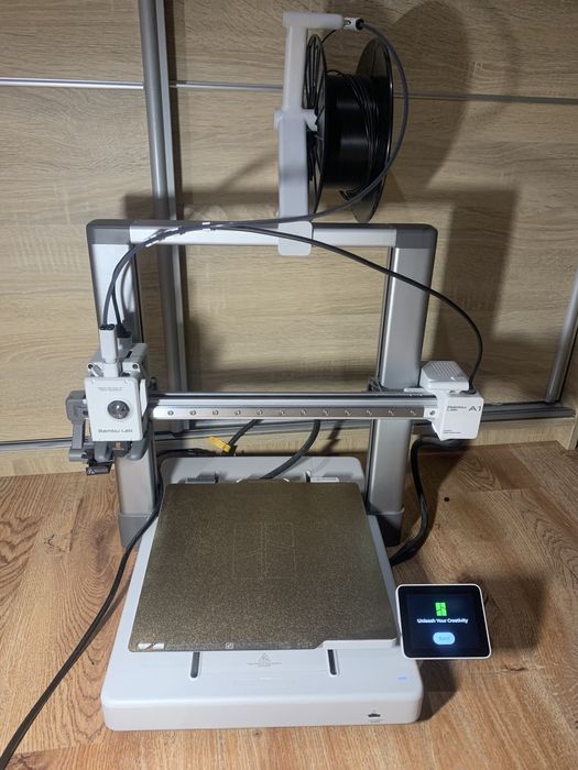 Drukarka 3D Bambu Lab A1 - Stan idealny + pełny zestaw akcesoriów!