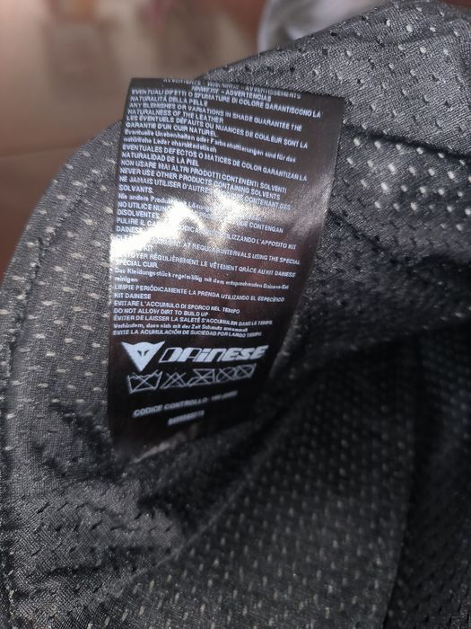 Calças cabedal pretas Dainese