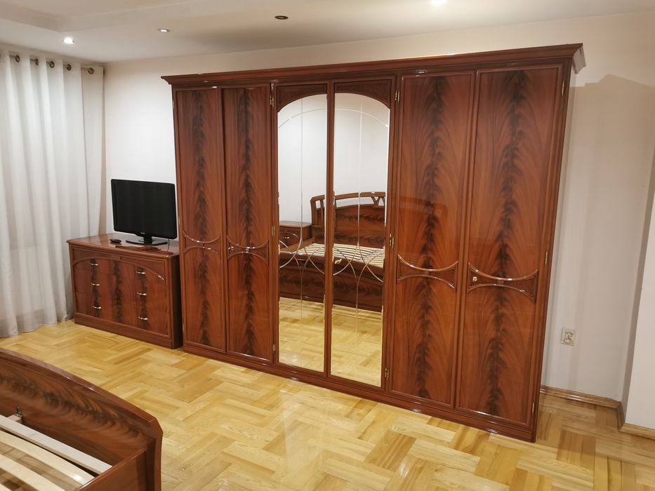 Sprzedam szafę łóżko i komodę