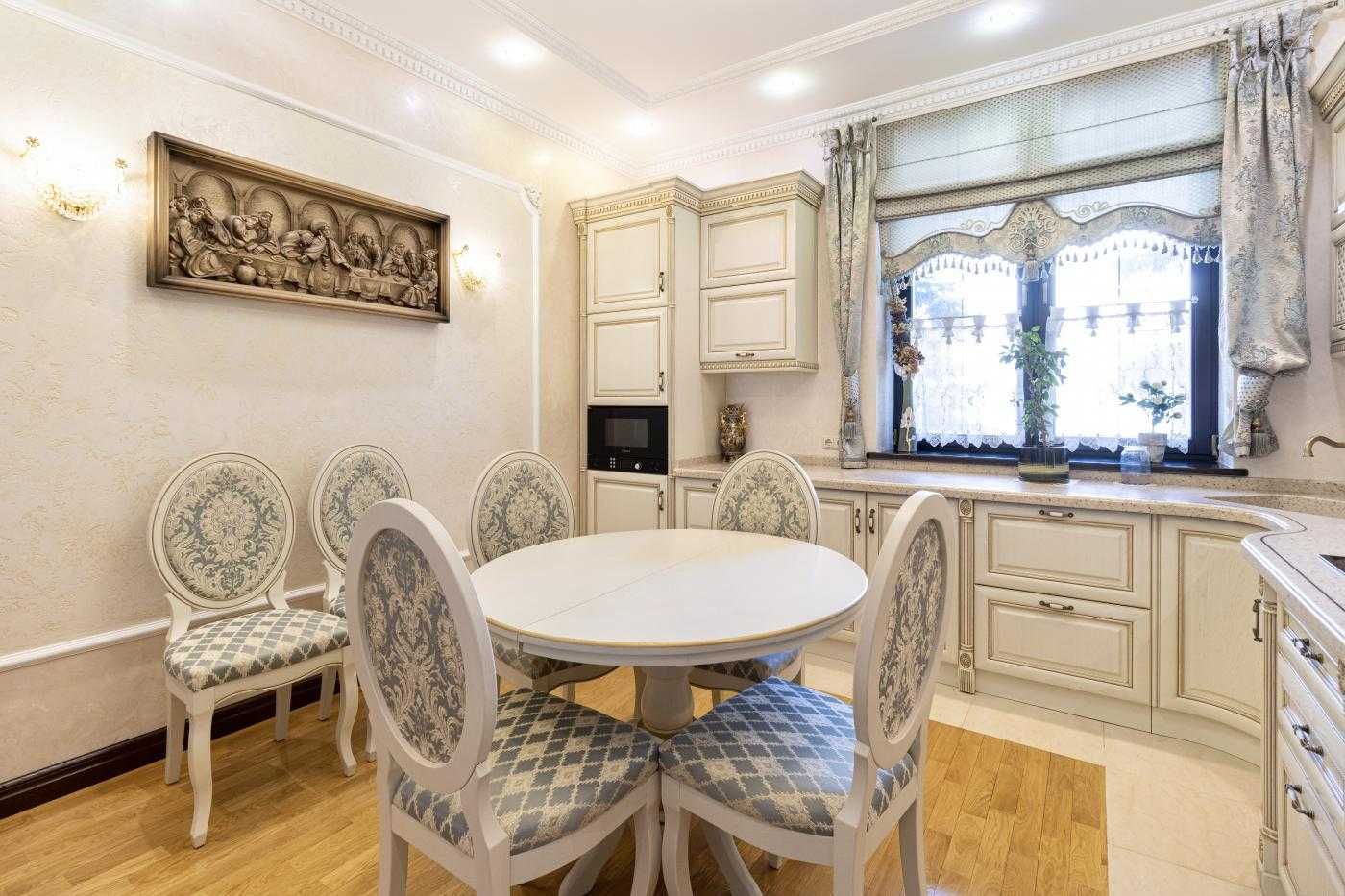 Продаж 4 поверхового будинку, вулиця Личаківська
