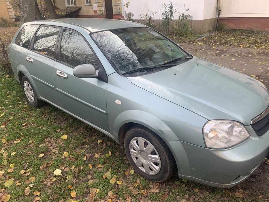 Продам Daewoo nubira