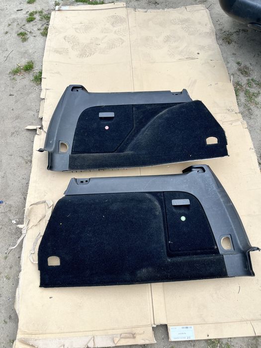 Tapicerka bagażnika do VW Golf IV czysta ładna