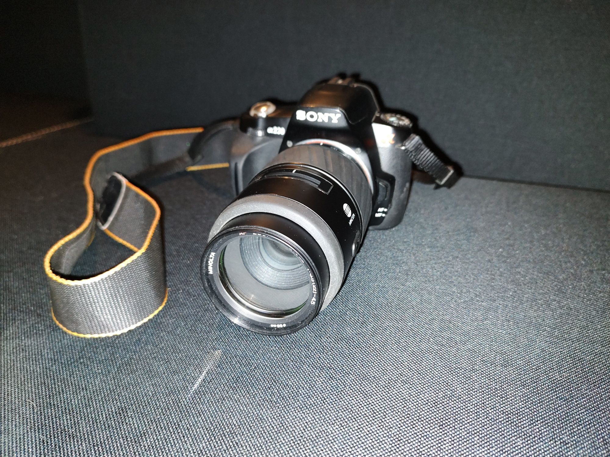 Sony A230 + obiektyw aparat lustrzanka