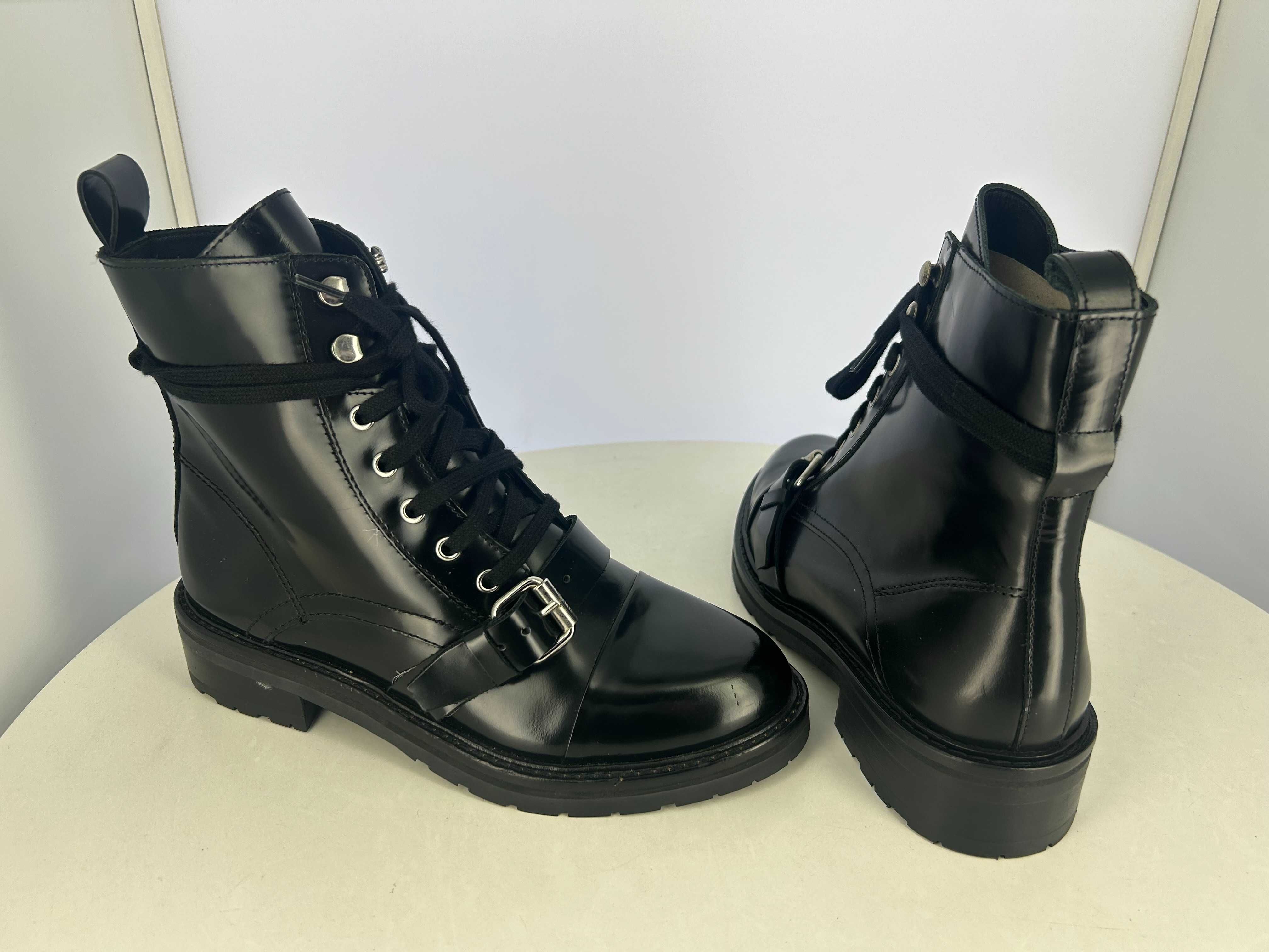 Bota senhora estilo militar ! Para um look super na moda!